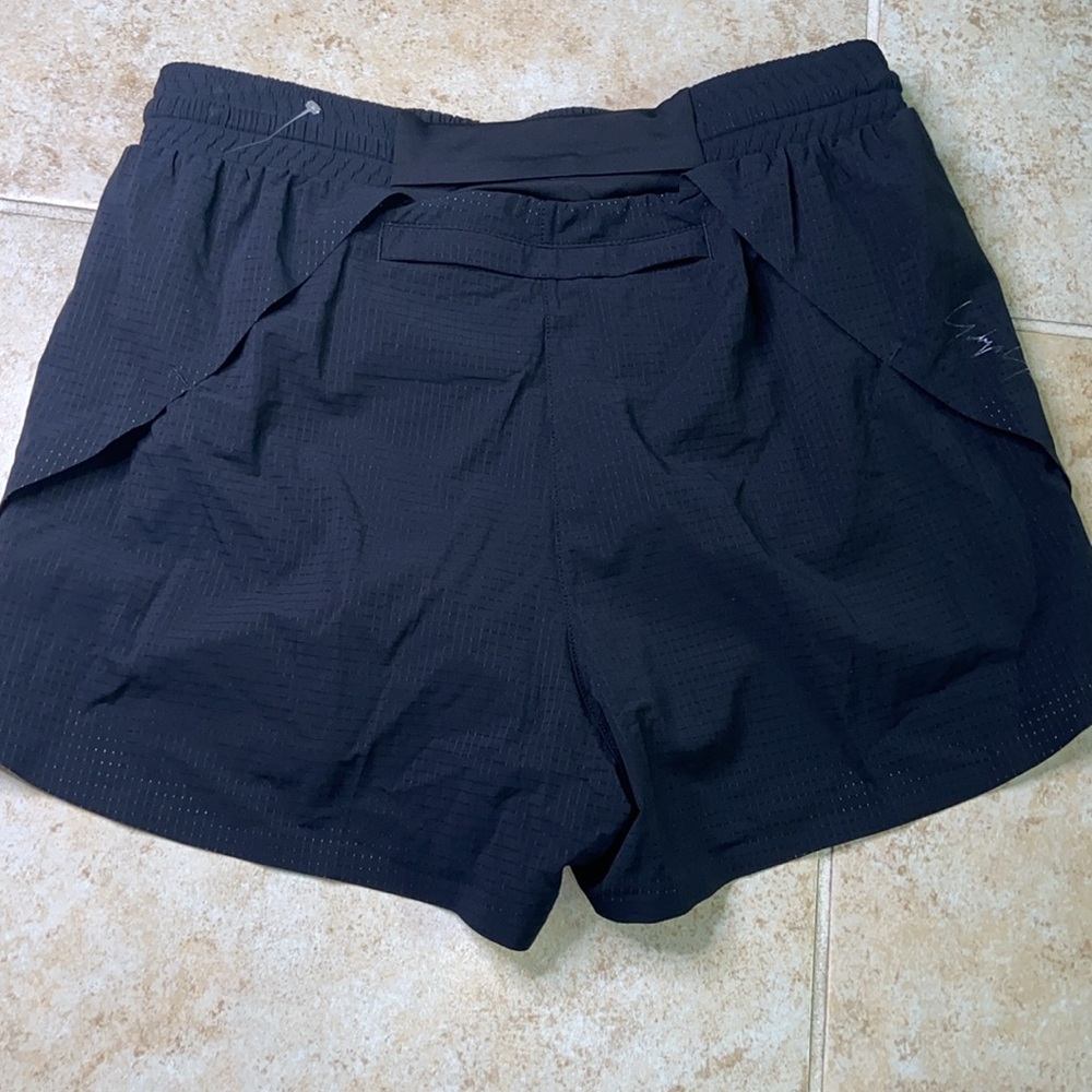 Y-3 Adidas Yohji Yamamoto Y-3 Logo-Printed Mid-Rise Running Shorts - Picture 10 of 15